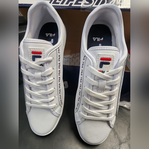 *NEW** FILA Future VC Repeat Logo Casual Sneakers from Finish Line SIZE 8.5 - Picture 4 of 14